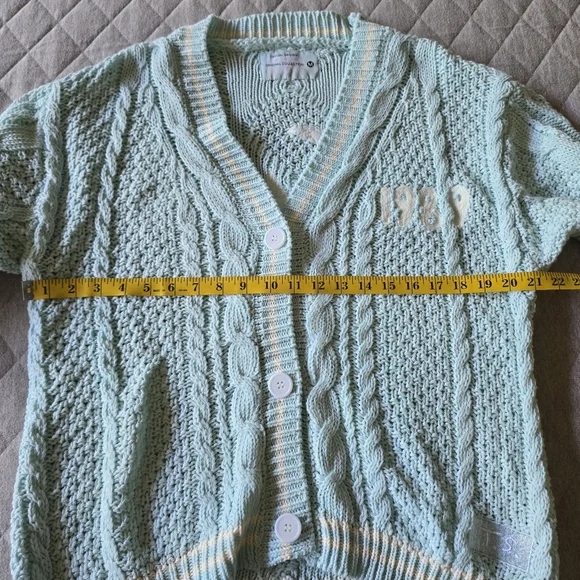 Taylor Swift Inspired 1989 Light blue Knit Cardigan Size Medium - Picture 7 of 9